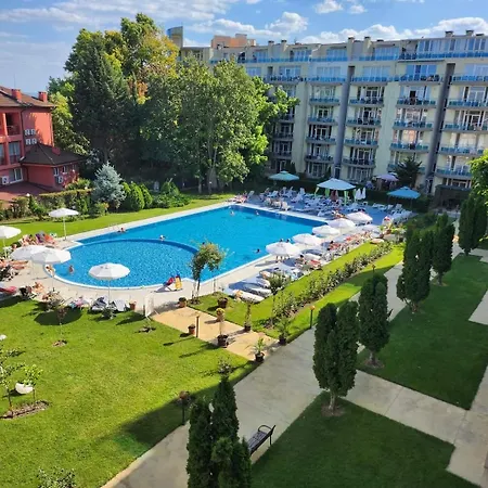 Apartment Oazis Cozy Rawda