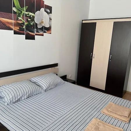 Lägenhet Oazis Cozy Ravda