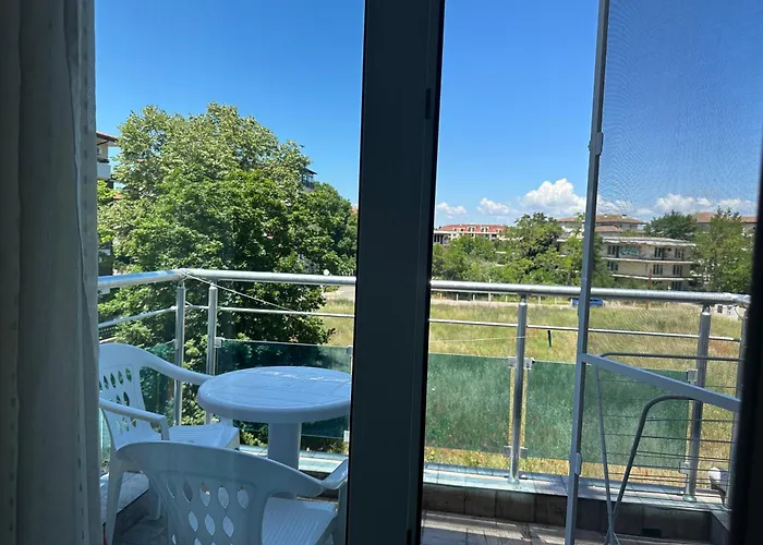 Lägenhet Oazis Cozy Ravda