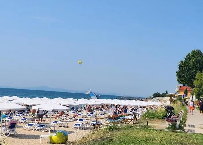 Lägenhet Oazis Cozy Ravda